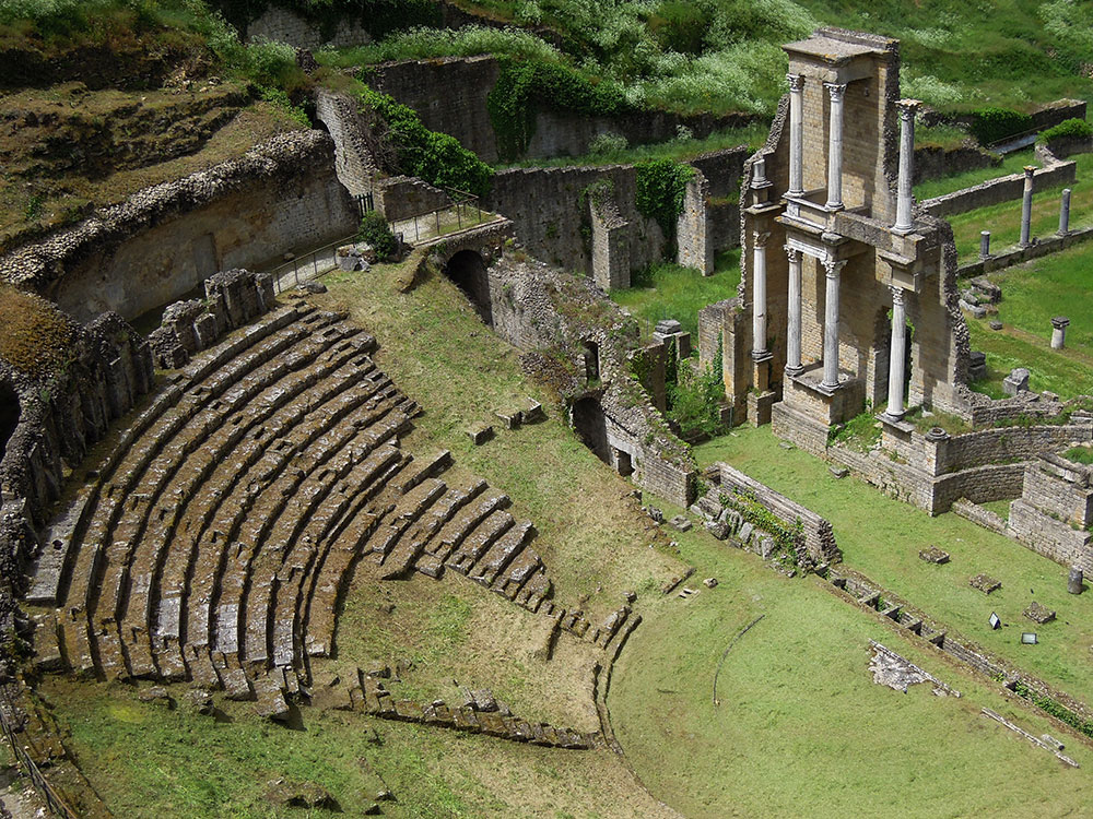 teatro-romano-volterra-copy