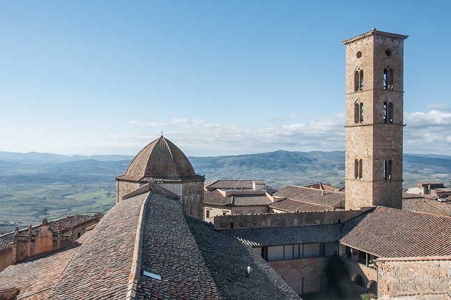 trekking urbano volterra podere montaione