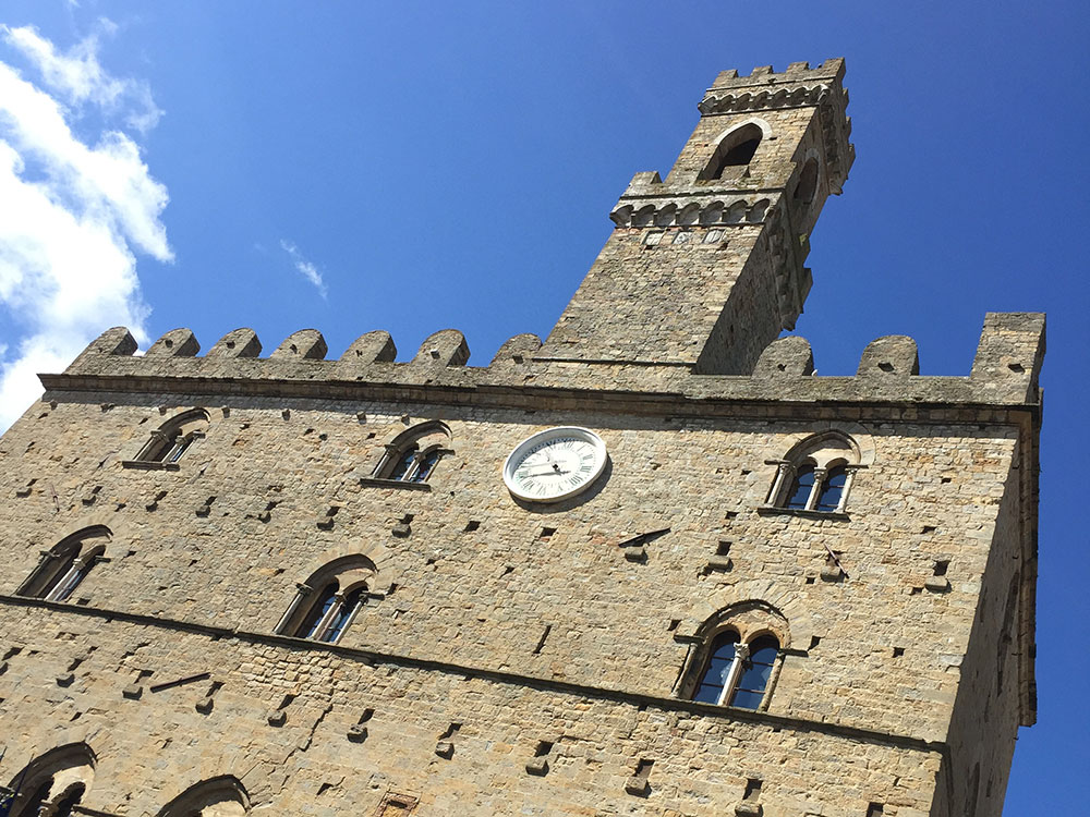 podere-montaione-volterra-home-1